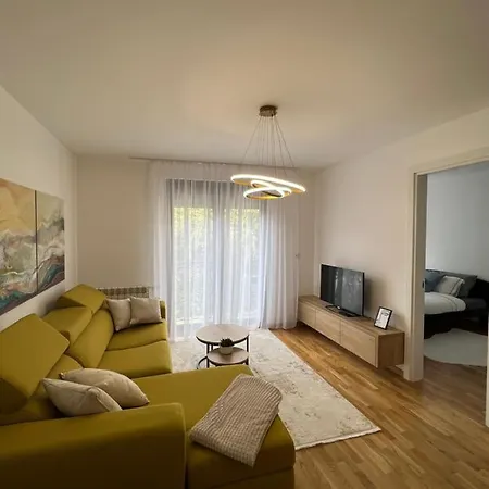 Lenka Apartament Dusanovac